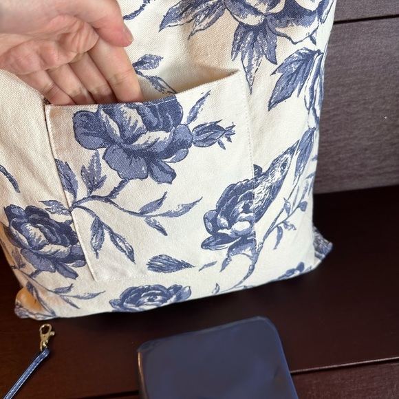 Joann Fabrics reversible canvas large tote bag detachable pouch blue bird cotton - Picture 15 of 16